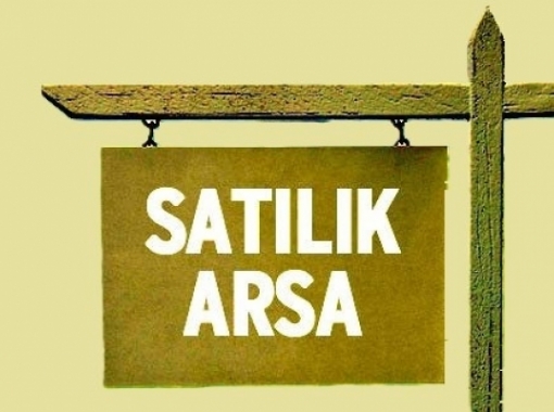 KADRİYE'DE LAND OF LEGENS'E CEPHE SATILIK ARSA